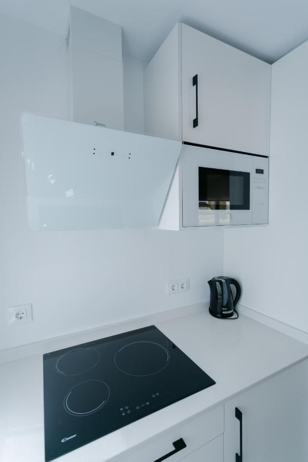 Lujoso Apartamento Con Piscina Compartida 1 Севиля Екстериор снимка